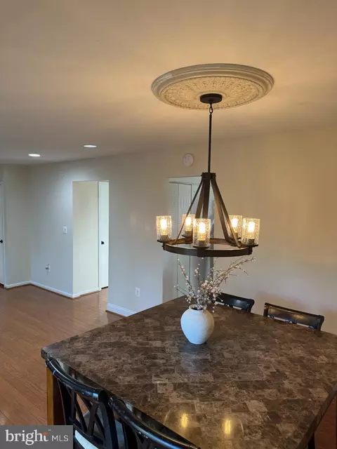 Dining - 8549 Stonewall Rd, Manassas, VA 20110 photo 1 of 2