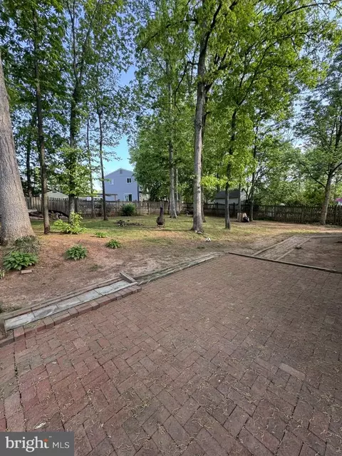 Exterior - 8549 Stonewall Rd, Manassas, VA 20110 photo 7 of 8