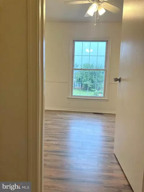 Bedroom - 8959 Rolling Rd, Manassas, VA 20110 photo 1 of 1
