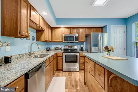 9568 Buttonbush Ct, Manassas, VA 20110 photo 6