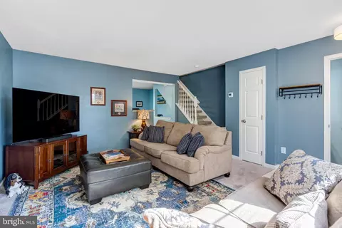 9568 Buttonbush Ct, Manassas, VA 20110 photo 4