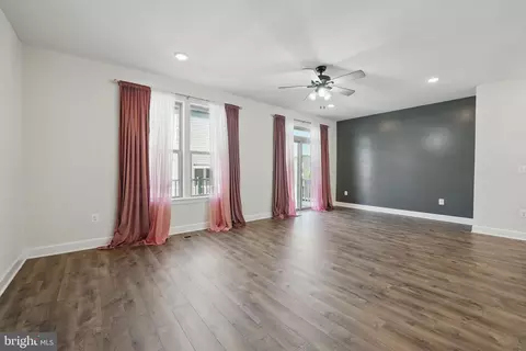 9870 Buchanan Loop, Manassas, VA 20110 photo 11