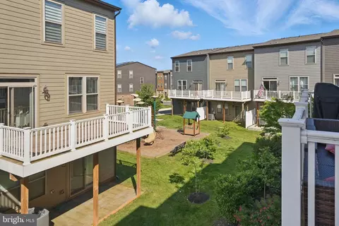 9870 Buchanan Loop, Manassas, VA 20110 photo 15