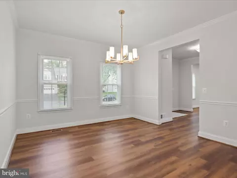 9365 River Crest Rd, Manassas, VA 20110 photo 11