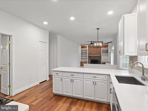9365 River Crest Rd, Manassas, VA 20110 photo 14