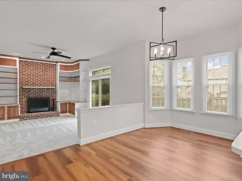 9365 River Crest Rd, Manassas, VA 20110 photo 18