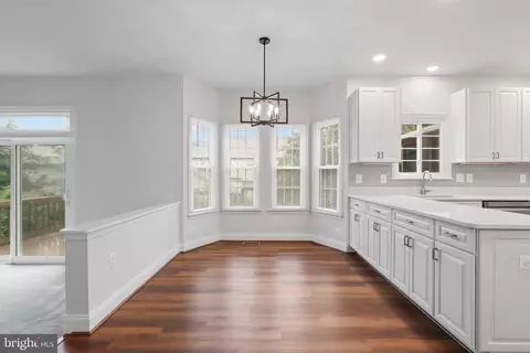 9365 River Crest Rd, Manassas, VA 20110 photo 17