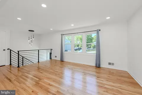 8601 Fort Dr, Manassas, VA 20110 photo 14