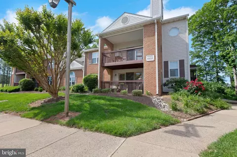 8822 Tanglewood Ln, Manassas, VA 20110
