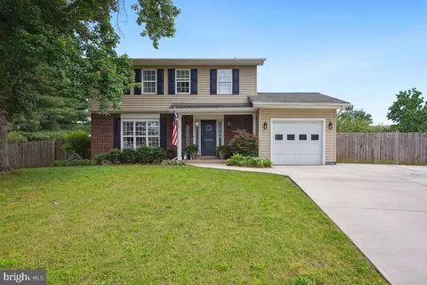 9977 Mallow Ct, Manassas, VA 20110
