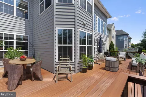 Exterior - 8341 Tillett Loop, Manassas, VA 20110 photo 3 of 12