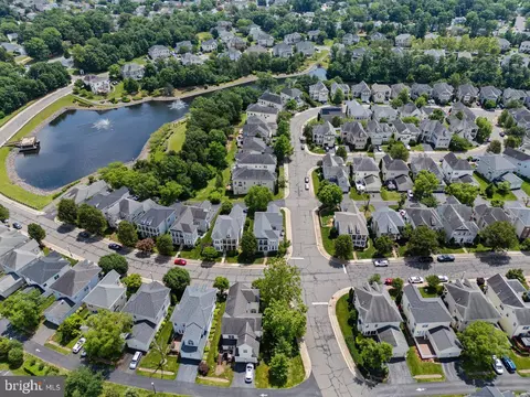 View/Area - 8341 Tillett Loop, Manassas, VA 20110 photo 1 of 8