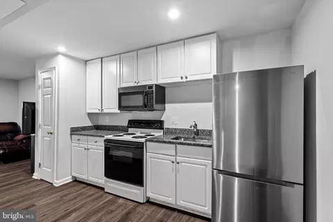 10462 Brackets Ford Cir, Manassas, VA 20110 photo 26