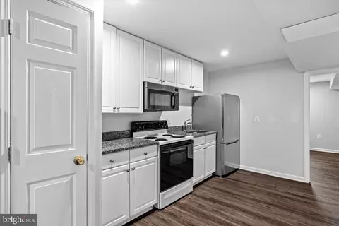 10462 Brackets Ford Cir, Manassas, VA 20110 photo 24