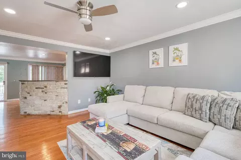 10288 Calypso Dr, Manassas, VA 20110 photo 8