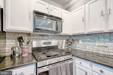 10288 Calypso Dr, Manassas, VA 20110 photo 16