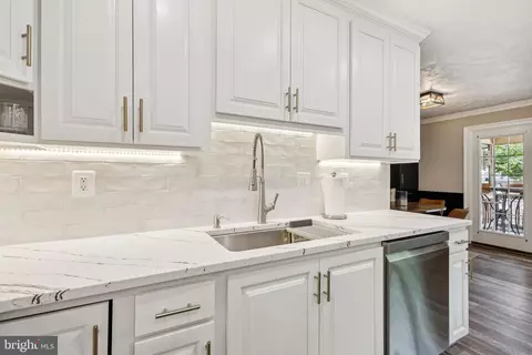 8755 Cather Ave, Manassas, VA 20110 photo 13