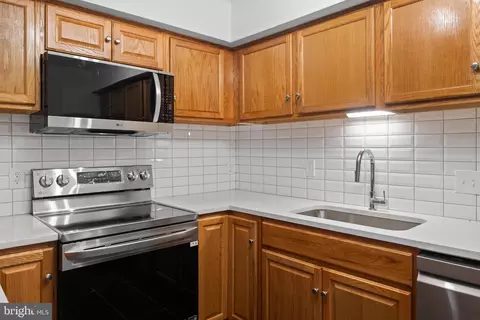 9746 Bragg Ln, Manassas, VA 20110 photo 12