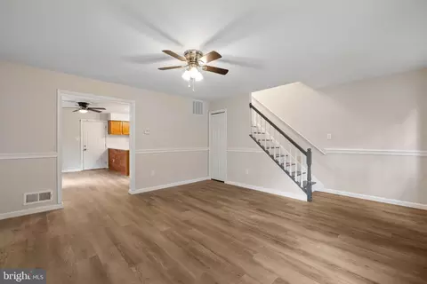 9746 Bragg Ln, Manassas, VA 20110 photo 6