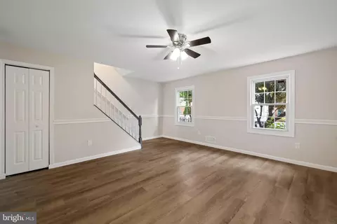 9746 Bragg Ln, Manassas, VA 20110 photo 5