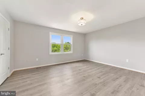 Bedroom - 8995 Patterson Pl, Manassas, VA 20110 photo 1 of 4