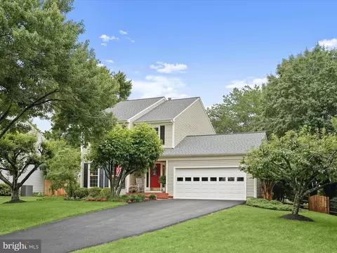 Exterior - 10267 Cedar Ridge Dr, Manassas, VA 20110 photo 2 of 45
