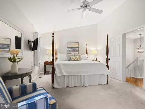 Bedroom - 10267 Cedar Ridge Dr, Manassas, VA 20110 photo 2 of 14