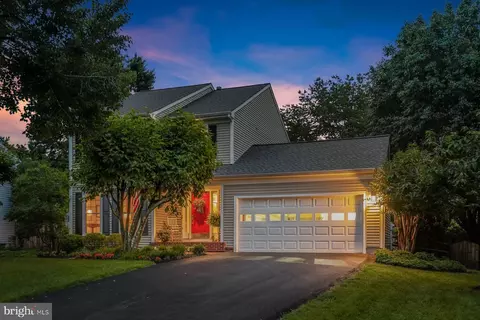 Exterior - 10267 Cedar Ridge Dr, Manassas, VA 20110 photo 32 of 45