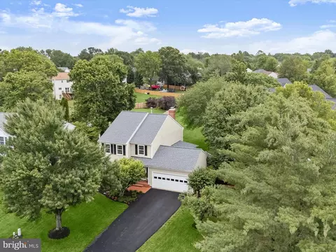 View/Area - 10267 Cedar Ridge Dr, Manassas, VA 20110 photo 1 of 9