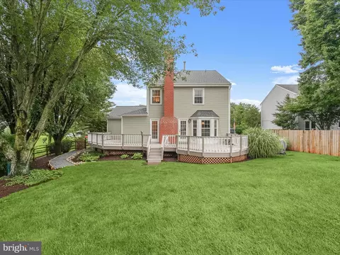 Exterior - 10267 Cedar Ridge Dr, Manassas, VA 20110 photo 22 of 45