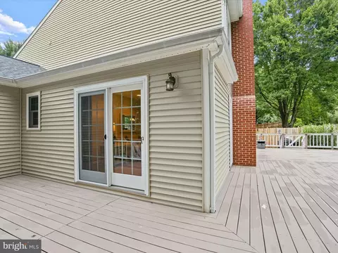 Exterior - 10267 Cedar Ridge Dr, Manassas, VA 20110 photo 12 of 45