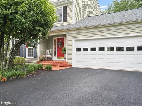Exterior - 10267 Cedar Ridge Dr, Manassas, VA 20110 photo 5 of 45