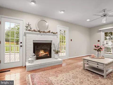 Living - 10267 Cedar Ridge Dr, Manassas, VA 20110 photo 6 of 7