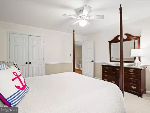 Bedroom - 10267 Cedar Ridge Dr, Manassas, VA 20110 photo 8 of 14