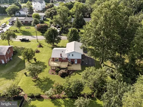 View/Area - 8917 Virginia Ave, Manassas, VA 20110 photo 11 of 12