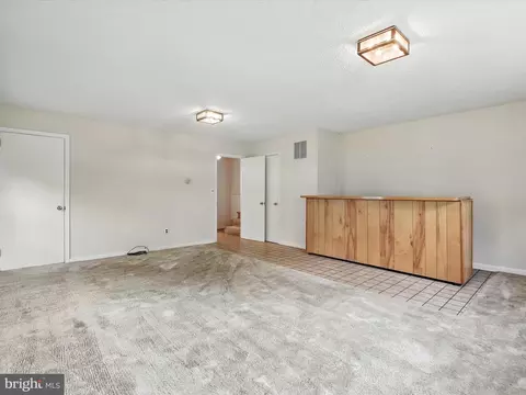 Living - 8917 Virginia Ave, Manassas, VA 20110 photo 8 of 8