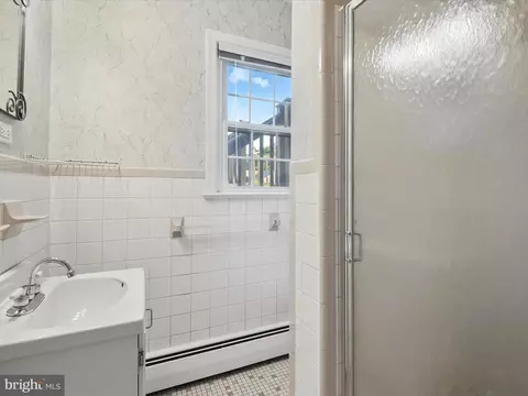 Bath - 8917 Virginia Ave, Manassas, VA 20110 photo 2 of 2