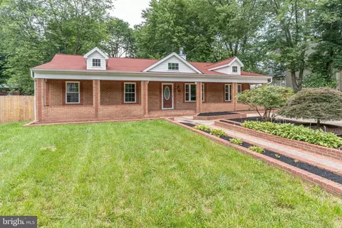 10311 Poe Dr, Manassas, VA 20110 photo 1