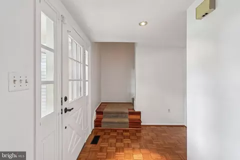 Entry Way - 8933 Rolling Rd, Manassas, VA 20110 photo 1 of 4