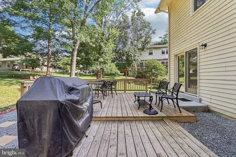 Exterior - 8933 Rolling Rd, Manassas, VA 20110 photo 11 of 16