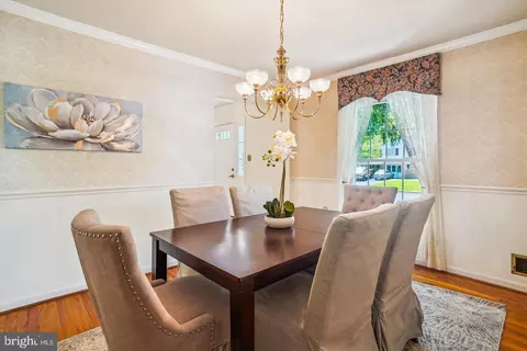 8659 Weir St, Manassas, VA 20110 photo 10