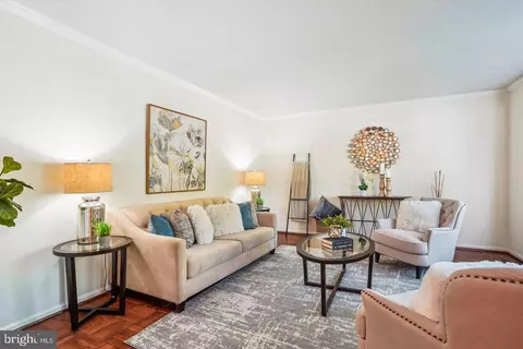 8659 Weir St, Manassas, VA 20110 photo 4