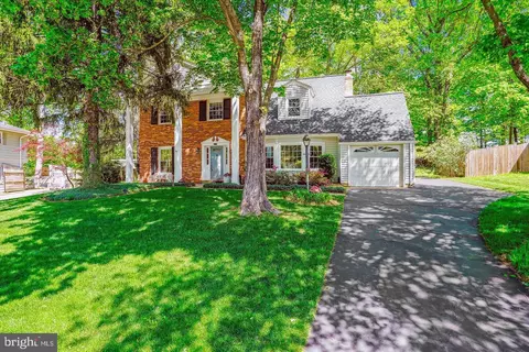 8659 Weir St, Manassas, VA 20110