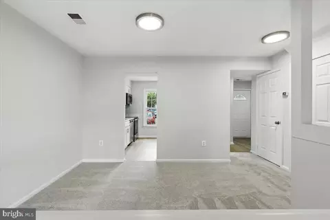 9155 Kershaw Ct, Manassas, VA 20110 photo 11