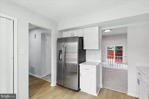 9155 Kershaw Ct, Manassas, VA 20110 photo 6