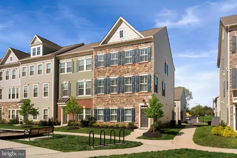 9520 Barnes Loop, Manassas, VA 20110 photo 1