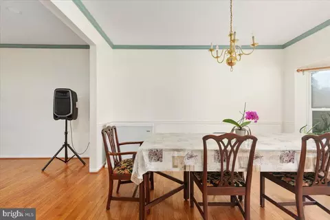 Dining - 8683 Nagle St, Manassas, VA 20110 photo 1 of 2