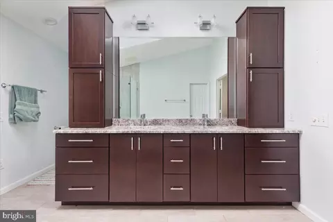 Bath - 8683 Nagle St, Manassas, VA 20110 photo 3 of 6
