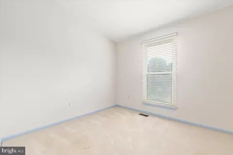 Bedroom - 8683 Nagle St, Manassas, VA 20110 photo 5 of 7