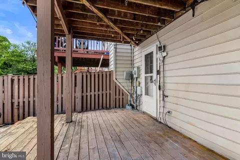 Exterior - 8743 Deblanc Pl, Manassas, VA 20110 photo 6 of 6